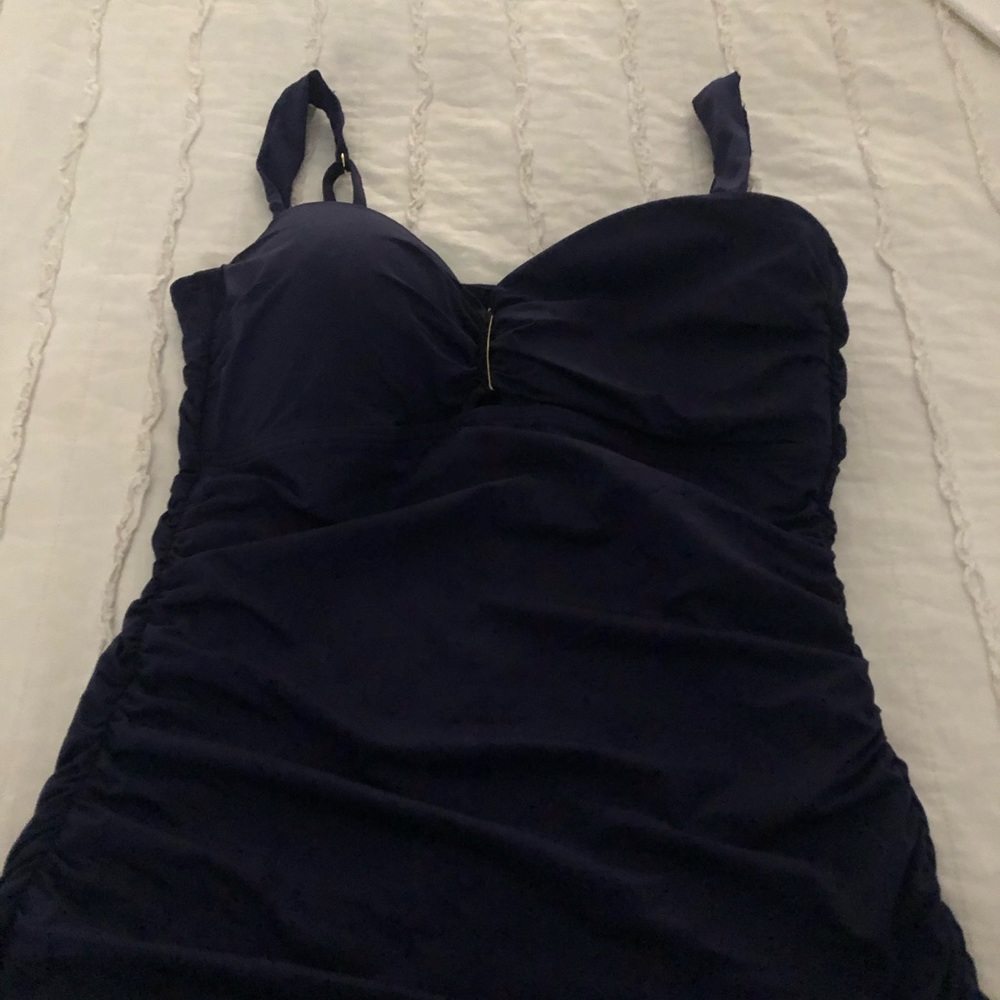 NWOT Tommy Bahama swim top large